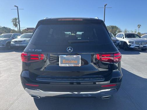 2026 Mercedes-Benz GLB 250 Base