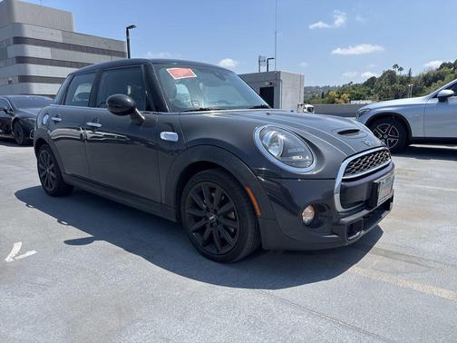 Thunder Grey Metallic 2019 MINI Hardtop Cooper S