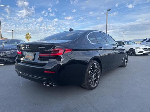 2023 BMW 530 i