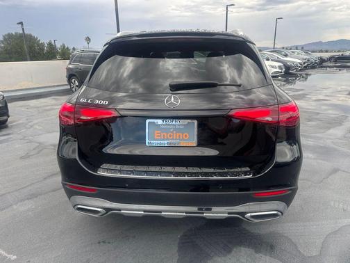 Black 2024 Mercedes-Benz GLC 300 Base