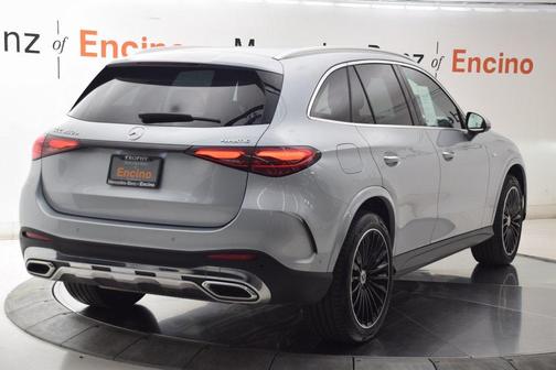 2025 Mercedes-Benz GLC 350e Base