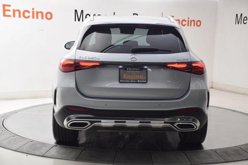 2025 Mercedes-Benz GLC 350e Base