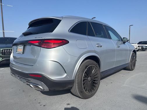 2025 Mercedes-Benz GLC 350e Base
