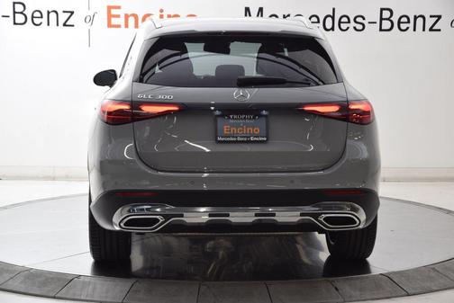 MANUFAKTUR Alpine Grey 2026 Mercedes-Benz GLC 300 Base
