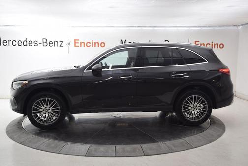 Graphite Grey Metallic 2025 Mercedes-Benz GLC 300 4MATIC
