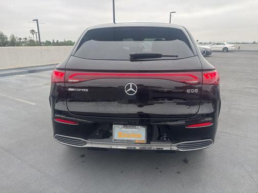 Obsidian Black Metallic 2025 Mercedes-Benz AMG EQE 4MATIC+
