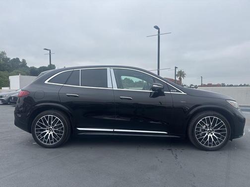 Obsidian Black Metallic 2025 Mercedes-Benz AMG EQE 4MATIC+