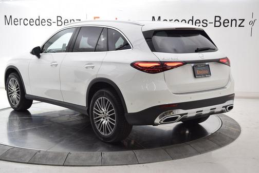 2026 Mercedes-Benz GLC 300 Base