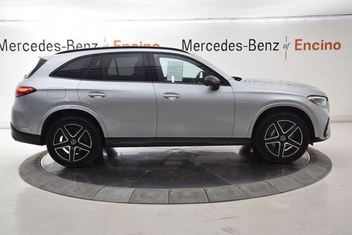 Cirrus Silver Metallic 2026 Mercedes-Benz GLC 300 Base
