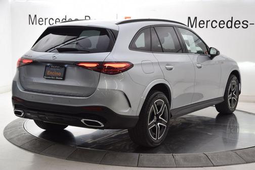 Cirrus Silver Metallic 2026 Mercedes-Benz GLC 300 Base