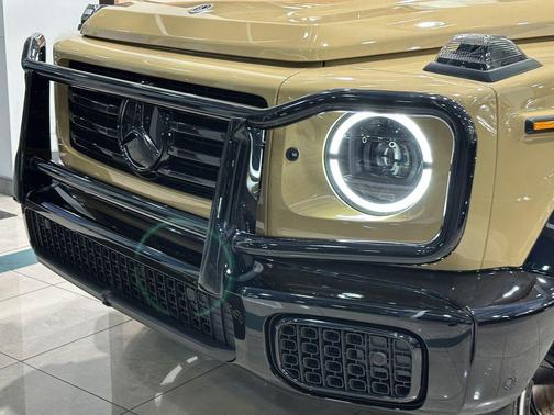 MANUFAKTUR Desert Sand Non-Metallic 2026 Mercedes-Benz G-Class G 550