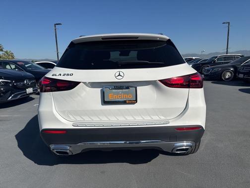 2026 Mercedes-Benz GLA 250 4MATIC