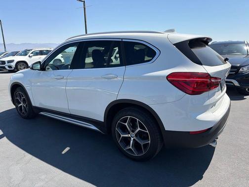 Alpine White 2018 BMW X1 sDrive28i