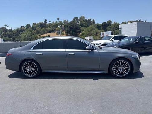 MANUFAKTUR Selenite Grey Magno 2022 Mercedes-Benz S-Class 4MATIC