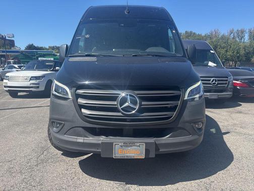 2023 Mercedes-Benz Sprinter 2500 Standard Roof