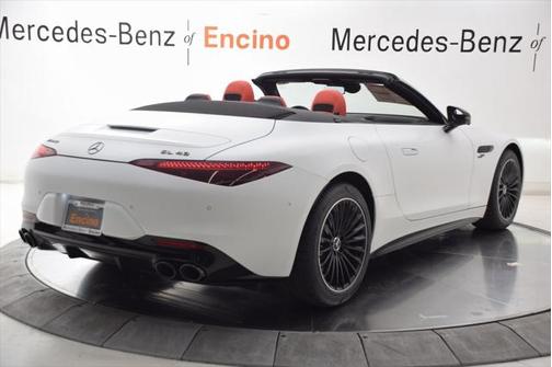 2025 Mercedes-Benz AMG SL 43 Base