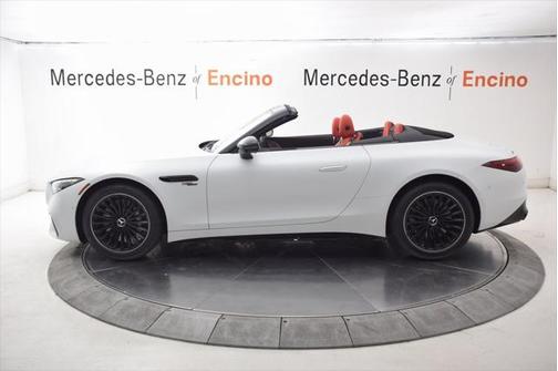 2025 Mercedes-Benz AMG SL 43 Base