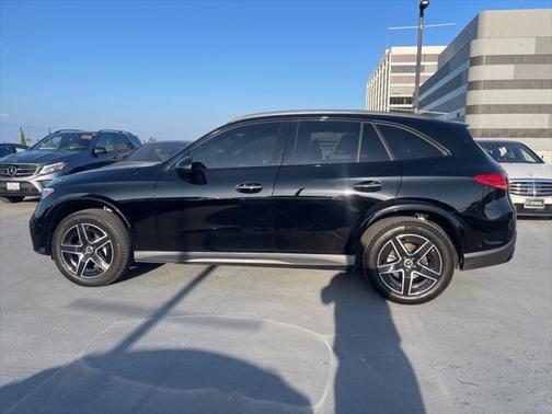 2024 Mercedes-Benz GLC 300 Base