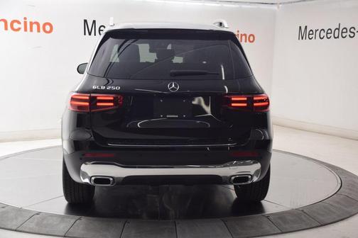 2026 Mercedes-Benz GLB 250 Base