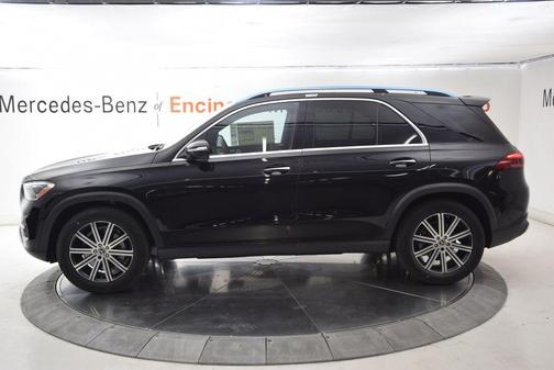 Obsidian Black Metallic 2026 Mercedes-Benz GLE 350 4MATIC