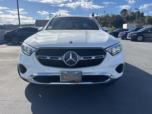 2025 Mercedes-Benz GLC 300 Base