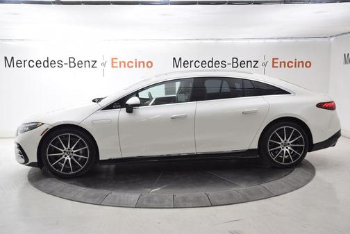 MANUFAKTUR Diamond White Metallic 2023 Mercedes-Benz EQS 580 4MATIC