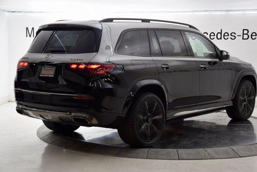 2025 Mercedes-Benz Maybach GLS 600 4MATIC