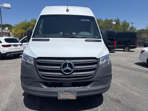 Arctic White 2025 Mercedes-Benz Sprinter 2500 Standard Roof