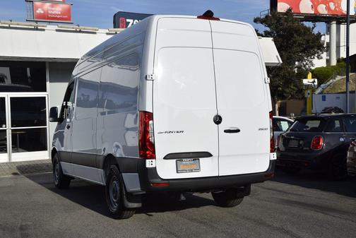 Arctic White 2025 Mercedes-Benz Sprinter 2500 Standard Roof