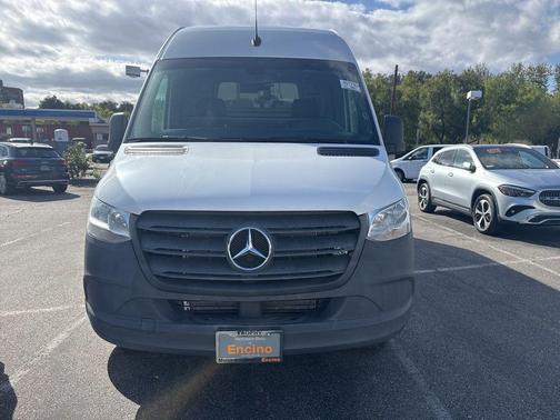 Arctic White 2023 Mercedes-Benz Sprinter 2500 High Roof