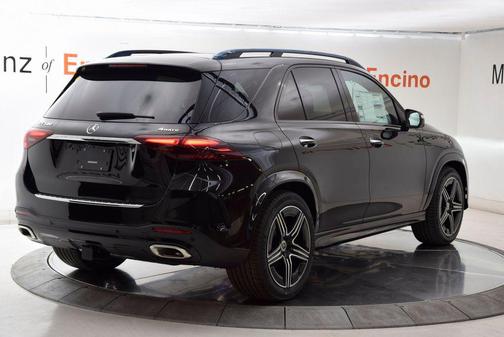 Obsidian Black Metallic 2026 Mercedes-Benz GLE 580 4MATIC