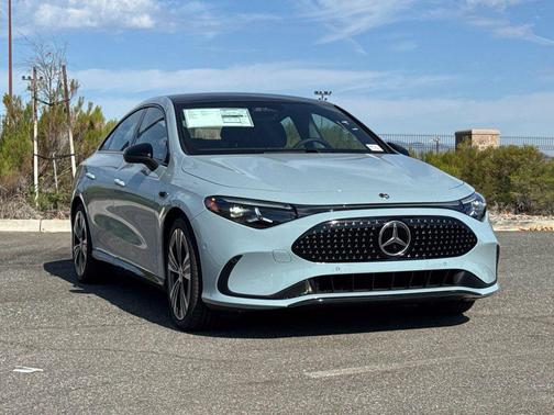 Cristal Green 2027 Mercedes-Benz CLA 250+ Base