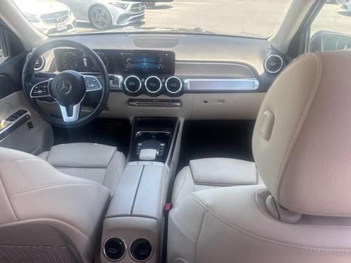 2022 Mercedes-Benz GLB 250 4MATIC