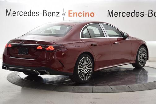 Patagonia Red 2026 Mercedes-Benz E-Class E 350