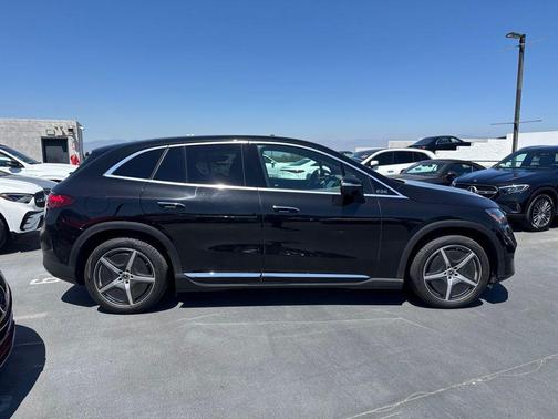 Obsidian Black Metallic 2024 Mercedes-Benz EQE 350+ Base