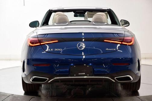 Starling Blue Metallic 2026 Mercedes-Benz CLE 300 4MATIC Cabriolet
