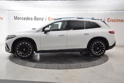 Polar White 2027 Mercedes-Benz EQS 550 EQS 550