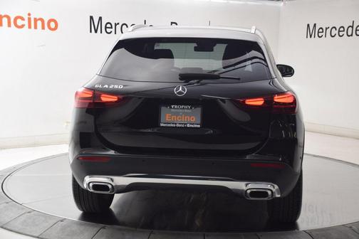 2025 Mercedes-Benz GLA 250 4MATIC