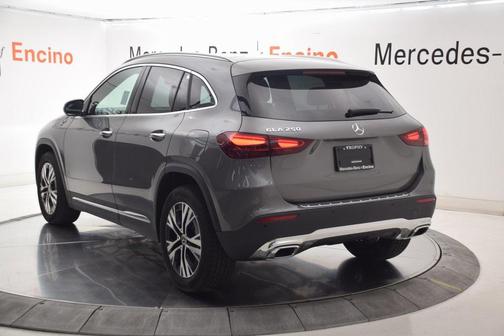 2026 Mercedes-Benz GLA 250 4MATIC