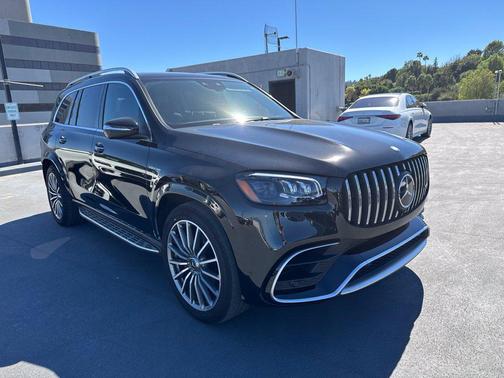 Obsidian Black Metallic 2025 Mercedes-Benz AMG GLS 63 Base