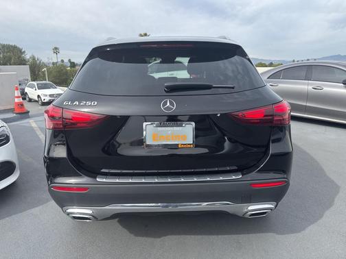 2026 Mercedes-Benz GLA 250 4MATIC