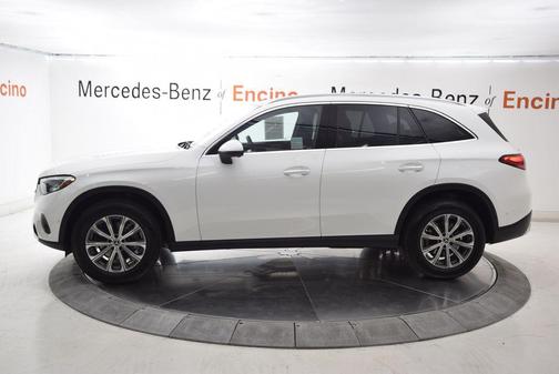 2026 Mercedes-Benz GLC 300 Base