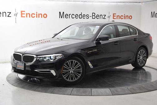 Black Sapphire Metallic 2019 BMW 530 530i