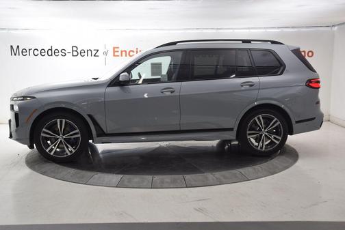 Brooklyn Grey Metallic 2024 BMW X7 xDrive40i