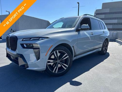 Brooklyn Grey Metallic 2024 BMW X7 xDrive40i