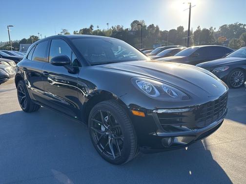 2018 Porsche Macan S