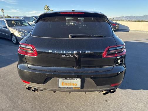2018 Porsche Macan S