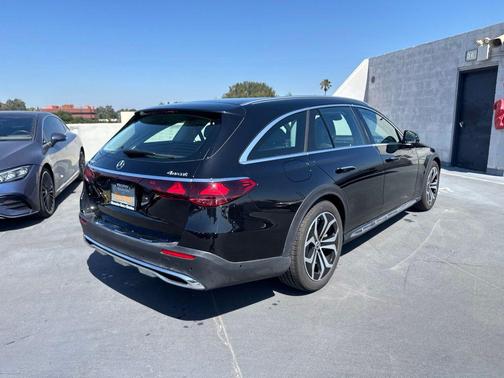 Obsidian Black Metallic 2026 Mercedes-Benz E-Class E 450 4MATIC All-Terrain