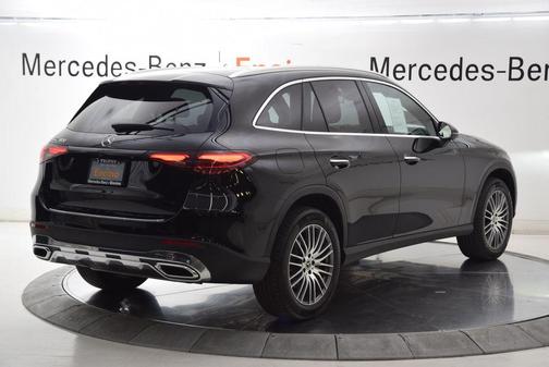 Black 2026 Mercedes-Benz GLC 300 Base
