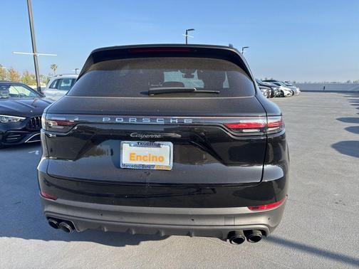 Black 2022 Porsche Cayenne Platinum Edition